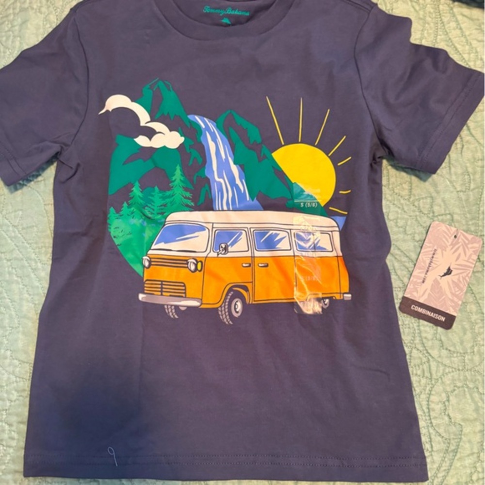 TOMMY BAHAMA boys tee! See the photos  for more details ☀️cute & comfortable ☀️